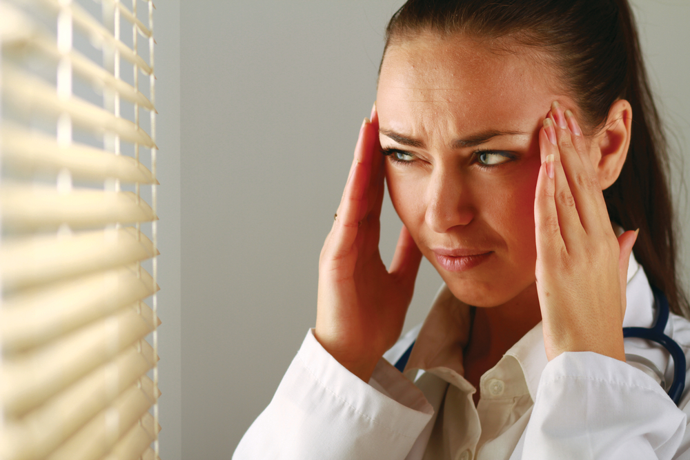 Неврологи страдают от мигрени чаще, чем их пациенты